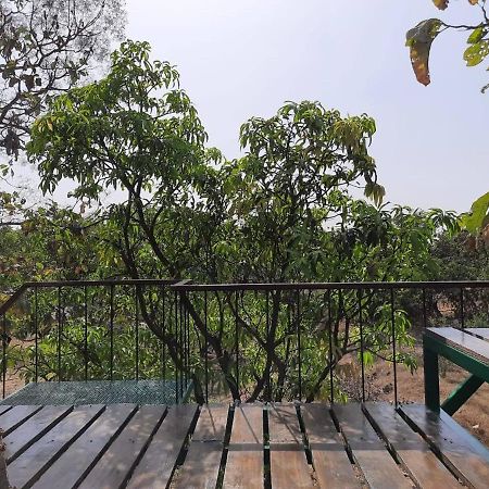 Hornbill Farm Resort Hyderabad Exteriör bild
