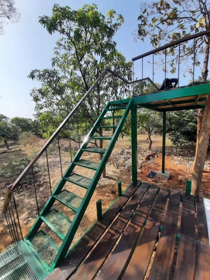 Hornbill Farm Resort Hyderabad Exteriör bild